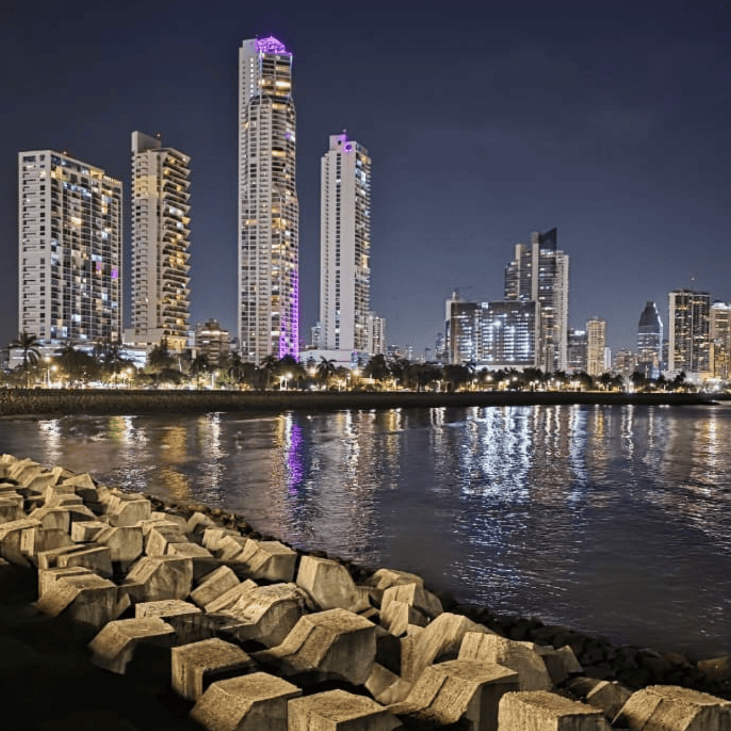 Casco Antiguo & Amador